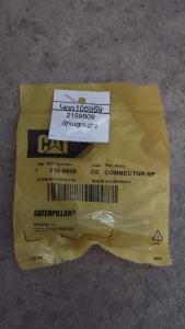 Fuel pump hose connector 428F2