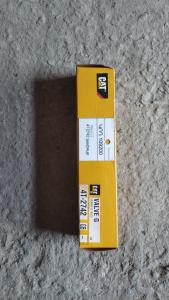 4T2742 կափույր